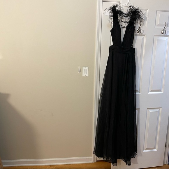 Mac Duggal Plunge Osterich Feather A Line Gown - Picture 3 of 6